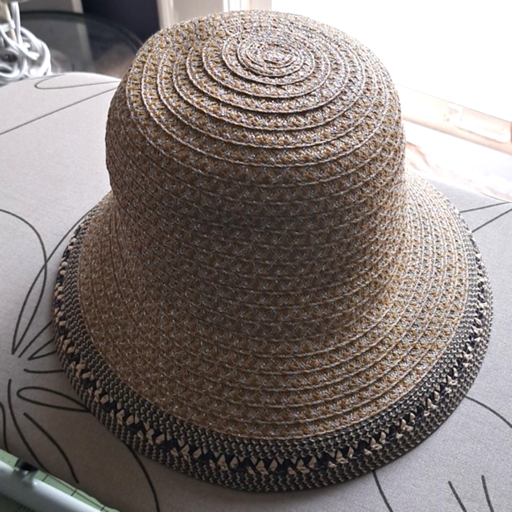 Eric Javits Straw Bucket/Cloche Hat